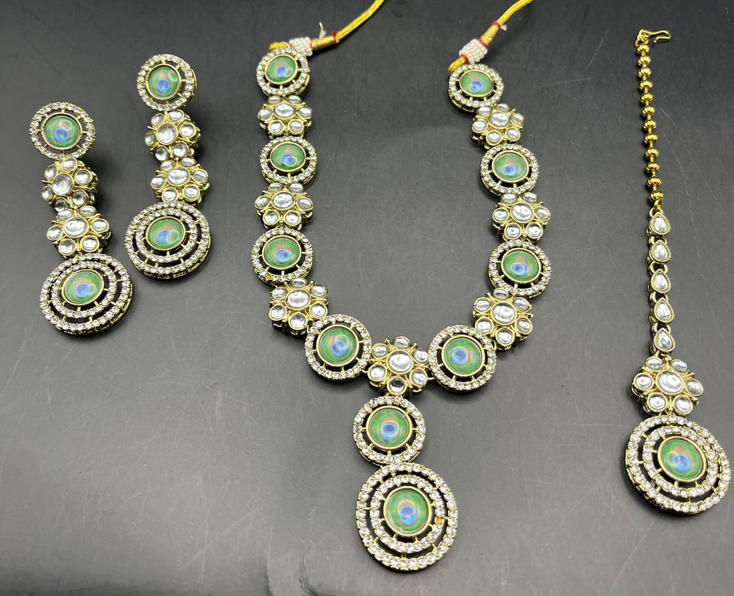 Necklace set