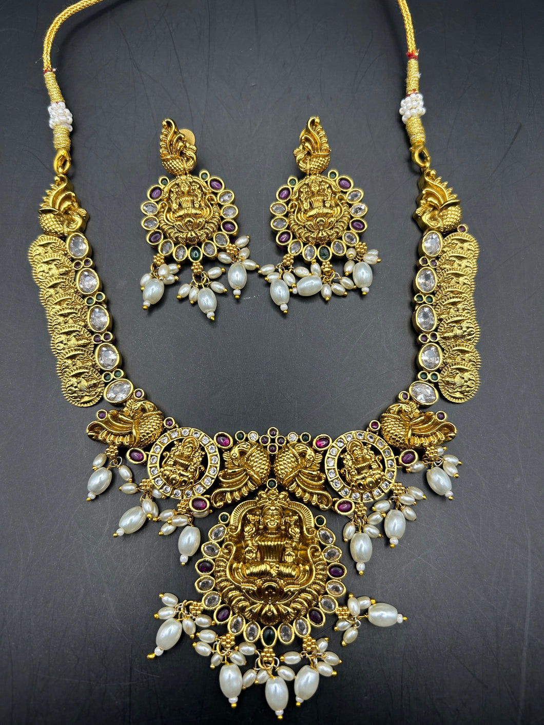 Heera necklace