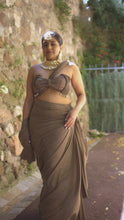 Load and play video in Gallery viewer, Kundan Pearl Choker
