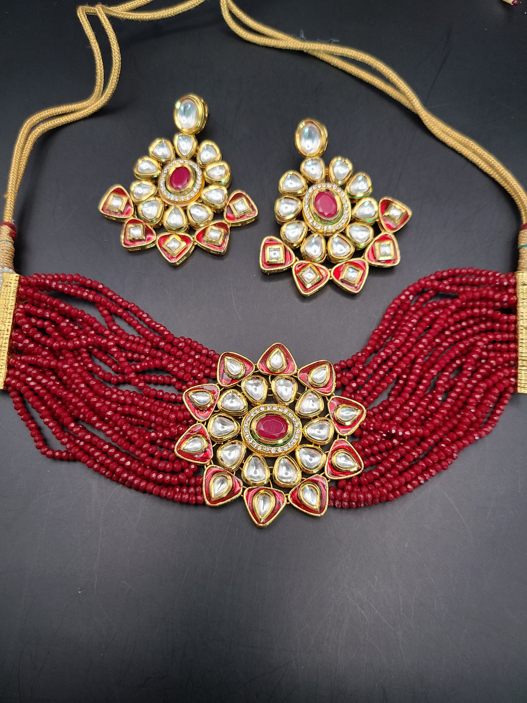 Nidhi choker