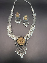 Load image into Gallery viewer, GS Necklace with lakshmi ji
